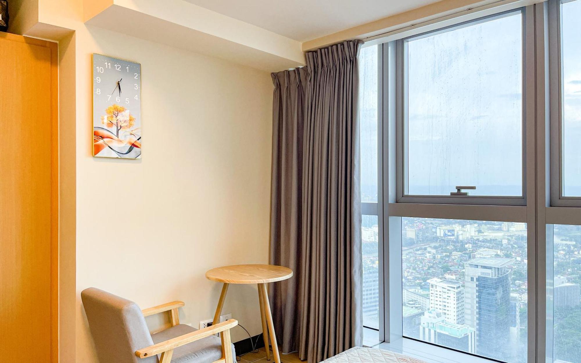 Cityscape View 2Br In Uptown Bgc W 200Mbps Wifi Taguig Dış mekan fotoğraf