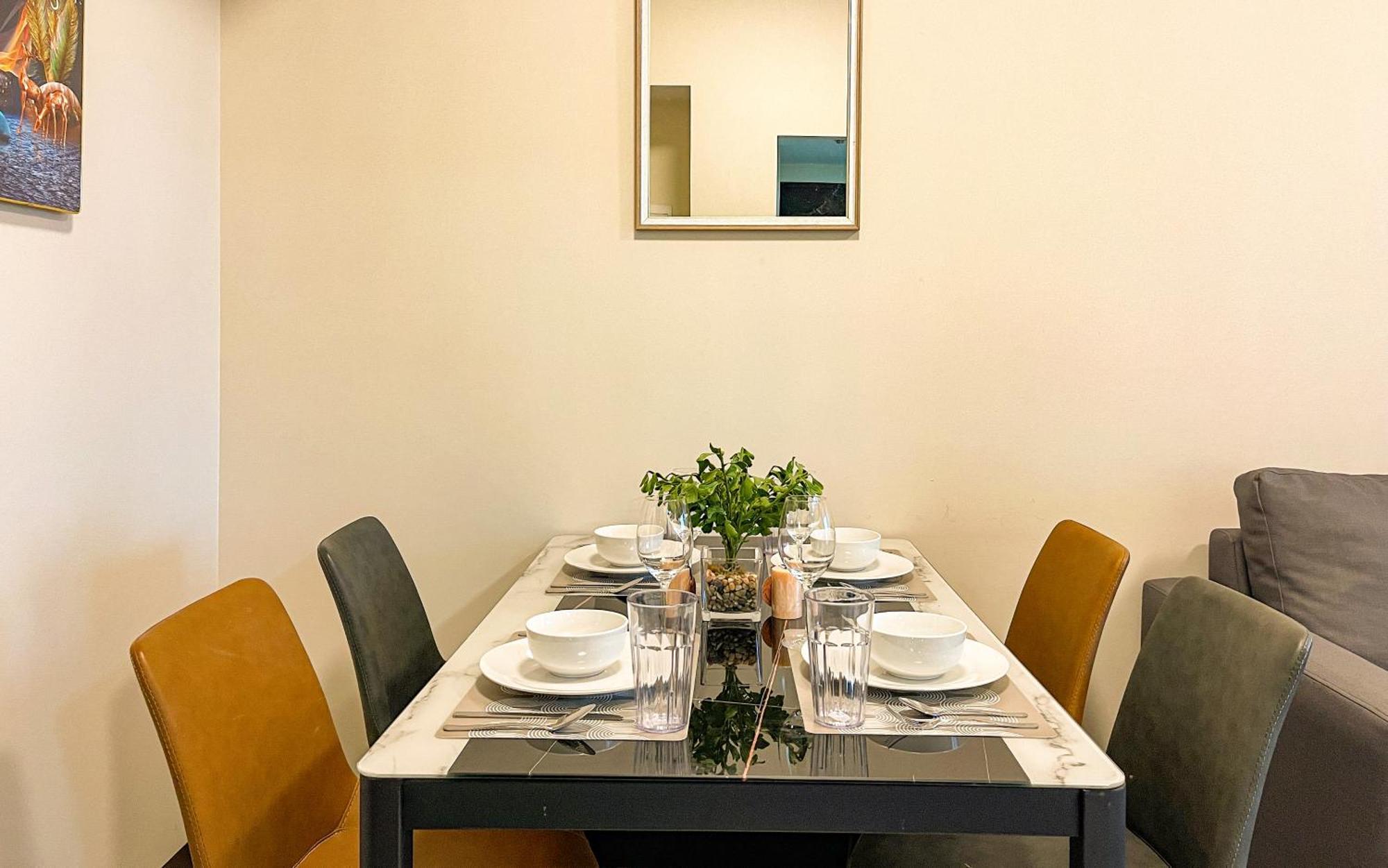Cityscape View 2Br In Uptown Bgc W 200Mbps Wifi Taguig Dış mekan fotoğraf